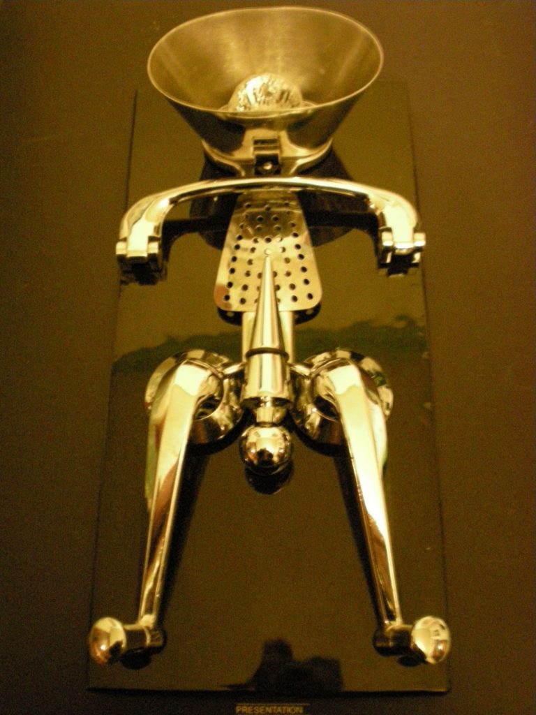 E-Type-Jag-e1450380041216-768x1024