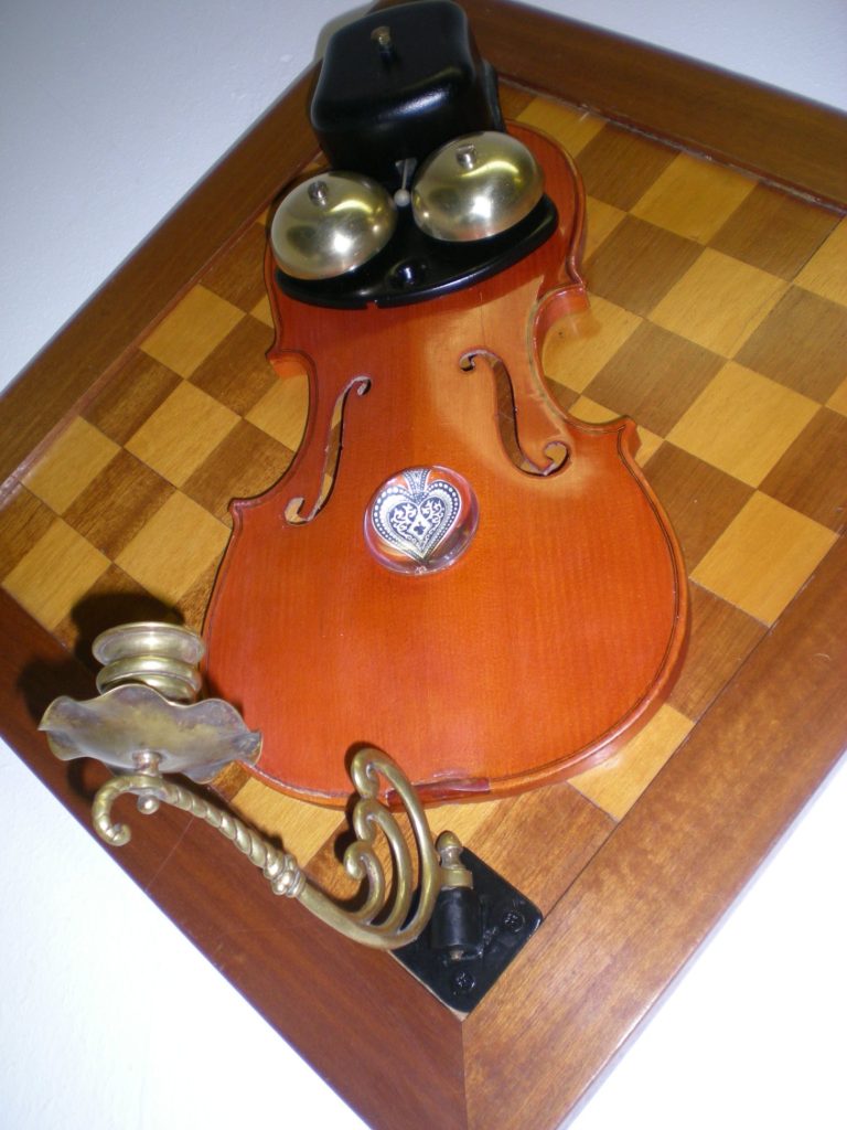 Give-Vi-a-call.-FS-768x1024